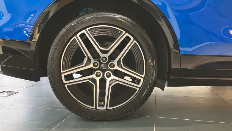 Ford Capri 210kW Premium 77kWh 5dr Auto Electric Estate